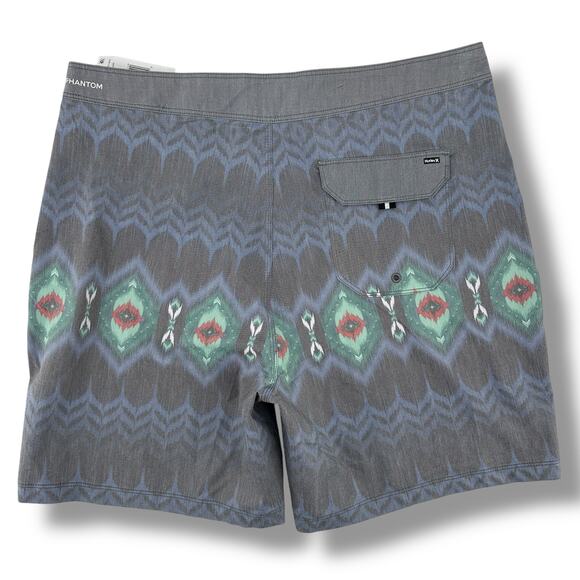 Hurley Phantom Naturals Tailgate Southwestern Ikat Board Shorts 18" Mens Sz 30 - Picture 5 of 8